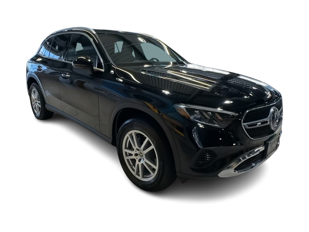 Thumbnail: 2023 Mercedes-Benz GLC - 18