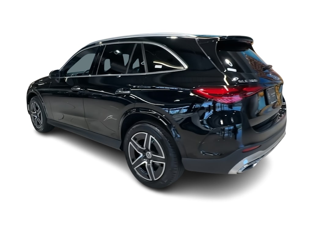 Thumbnail: 2024 Mercedes-Benz GLC - 4