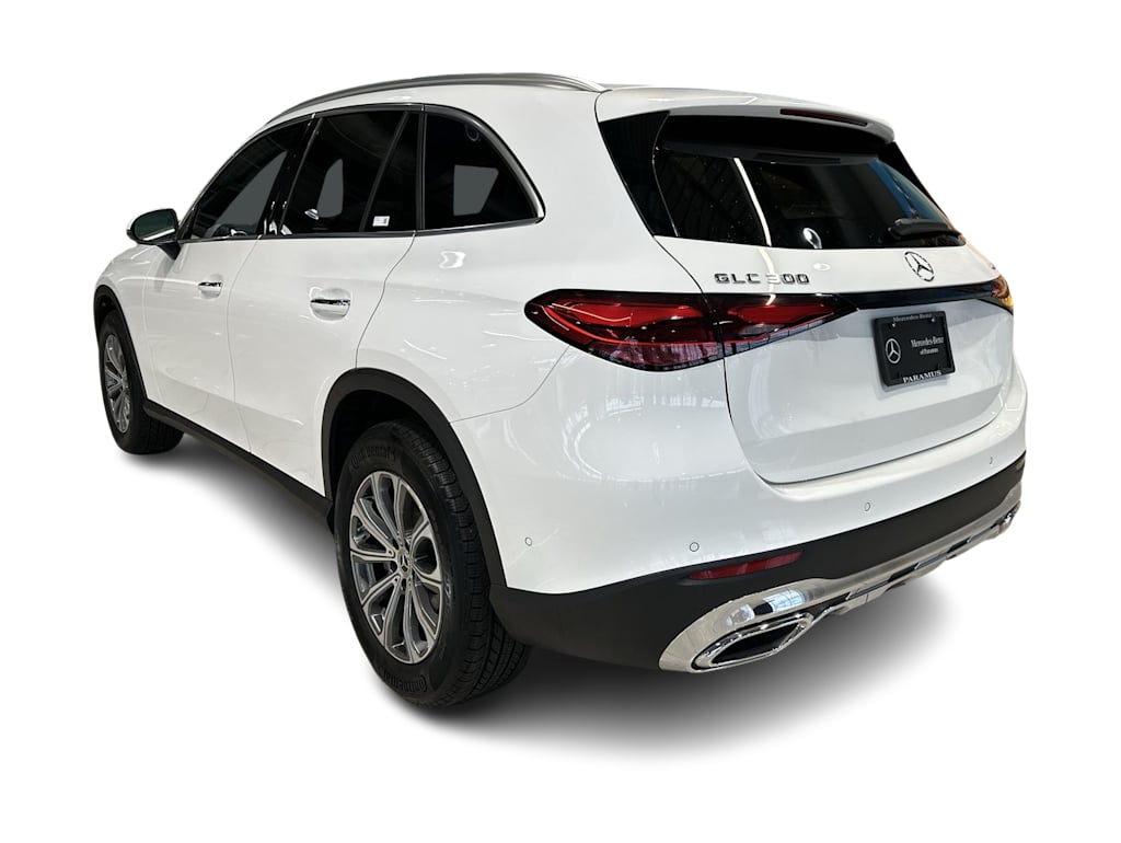 Thumbnail: 2026 Mercedes-Benz GLC - 4