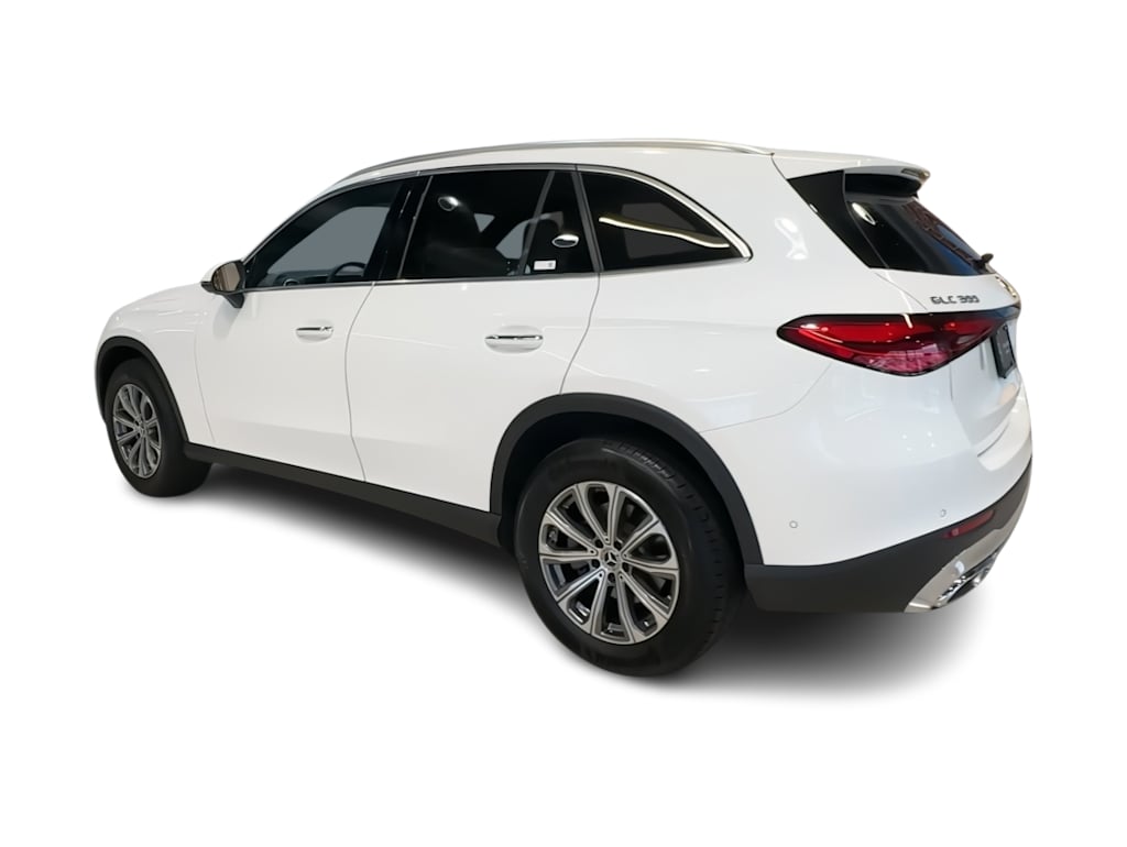 Thumbnail: 2026 Mercedes-Benz GLC - 25