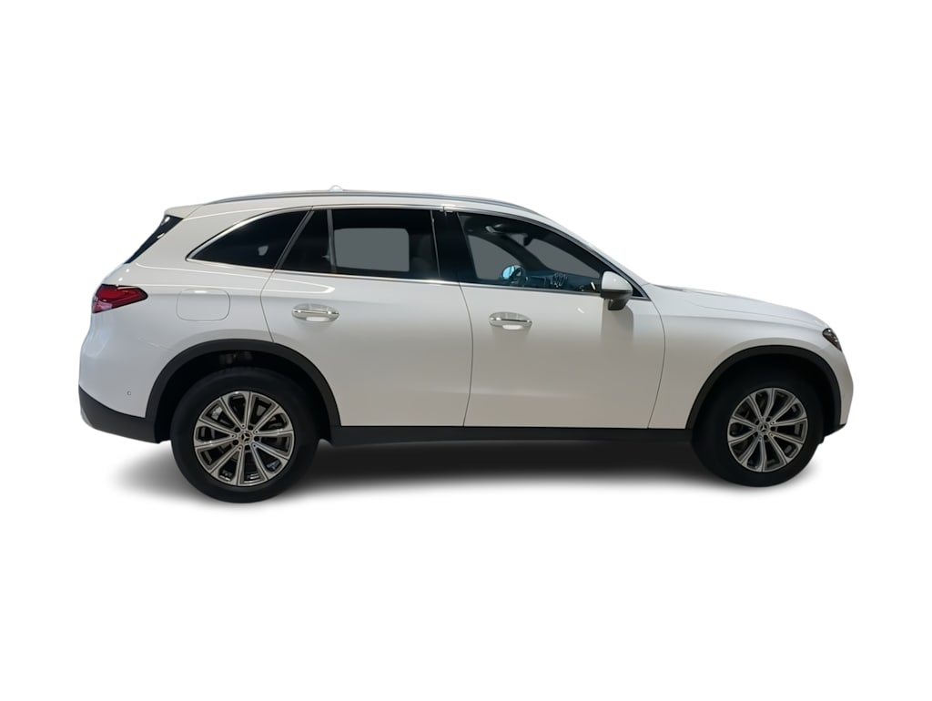 Thumbnail: 2026 Mercedes-Benz GLC - 28