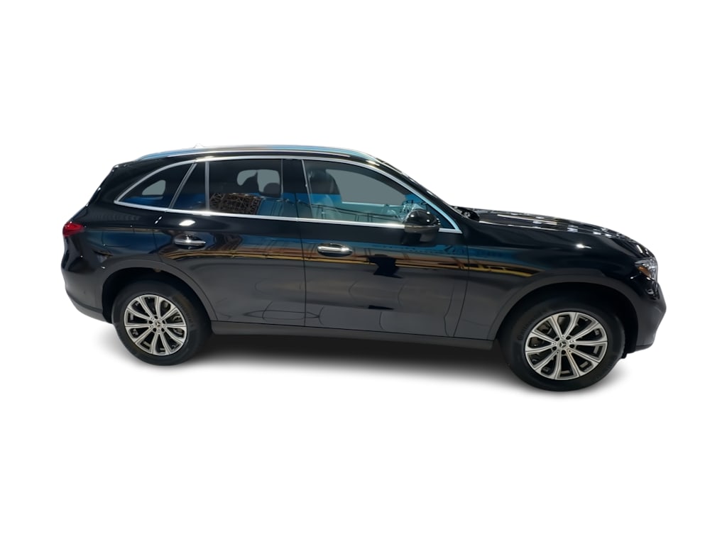 Thumbnail: 2026 Mercedes-Benz GLC - 25