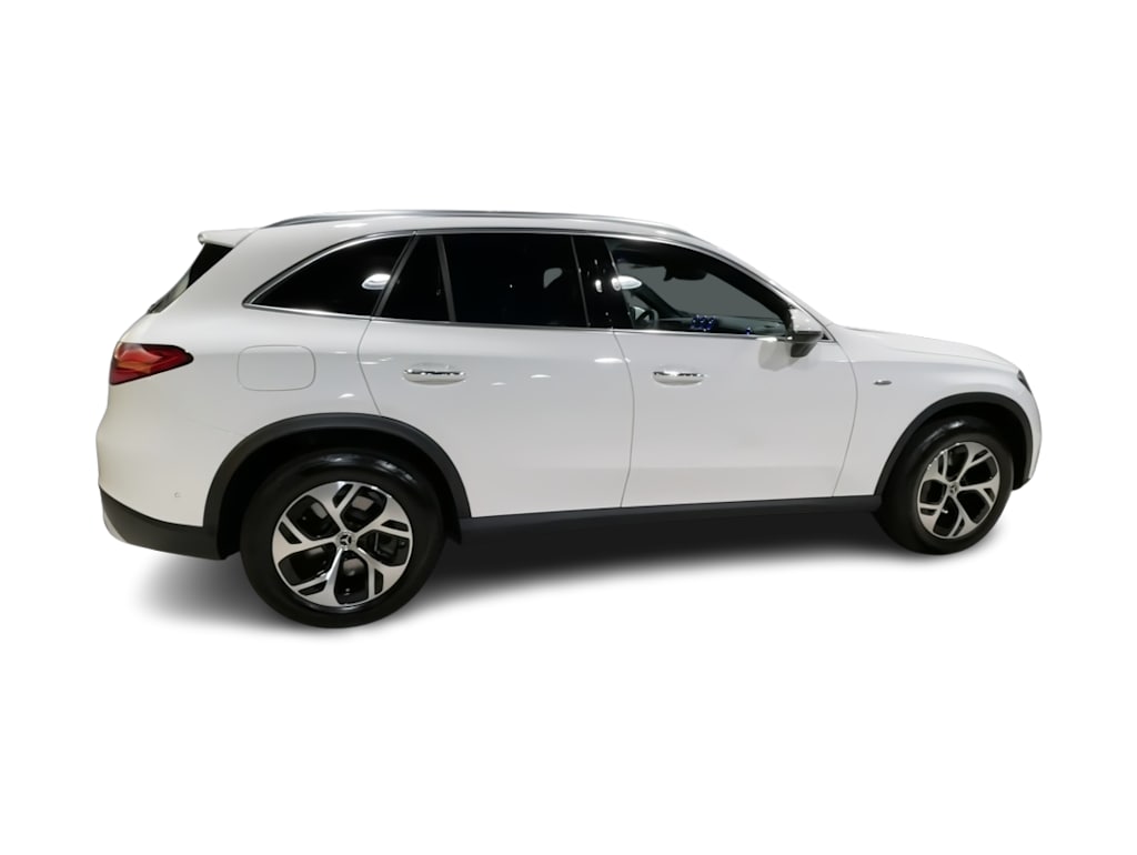 Thumbnail: 2025 Mercedes-Benz GLC - 24