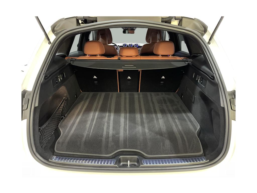 Thumbnail: 2025 Mercedes-Benz GLC - 16
