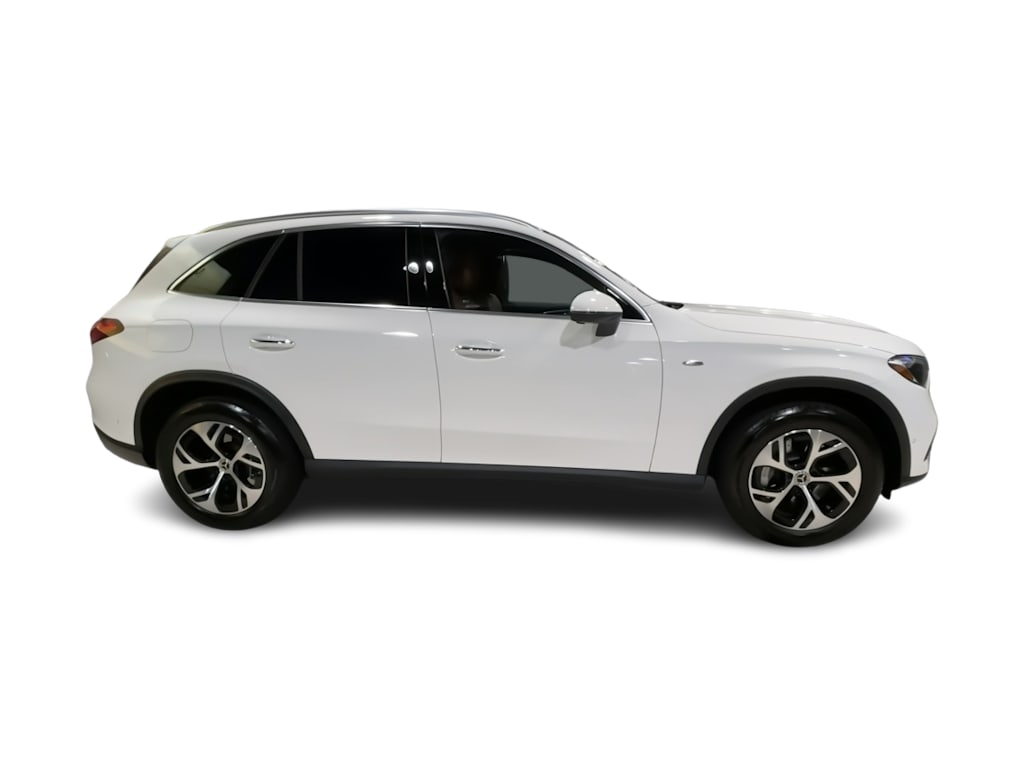 Thumbnail: 2025 Mercedes-Benz GLC - 25