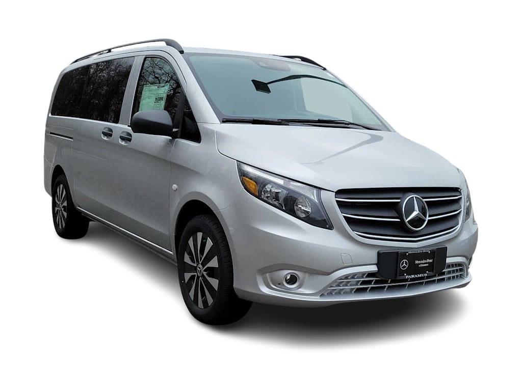 2023 Mercedes-Benz Metris  9