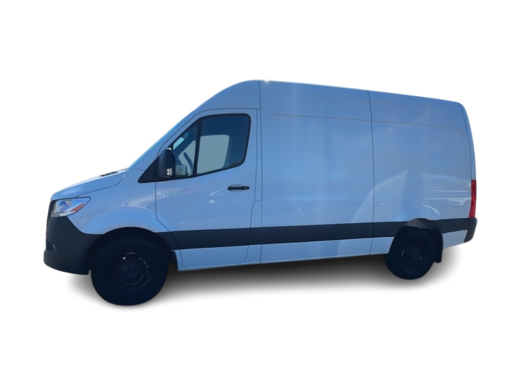 Thumbnail: 2025 Mercedes-Benz Sprinter - 3