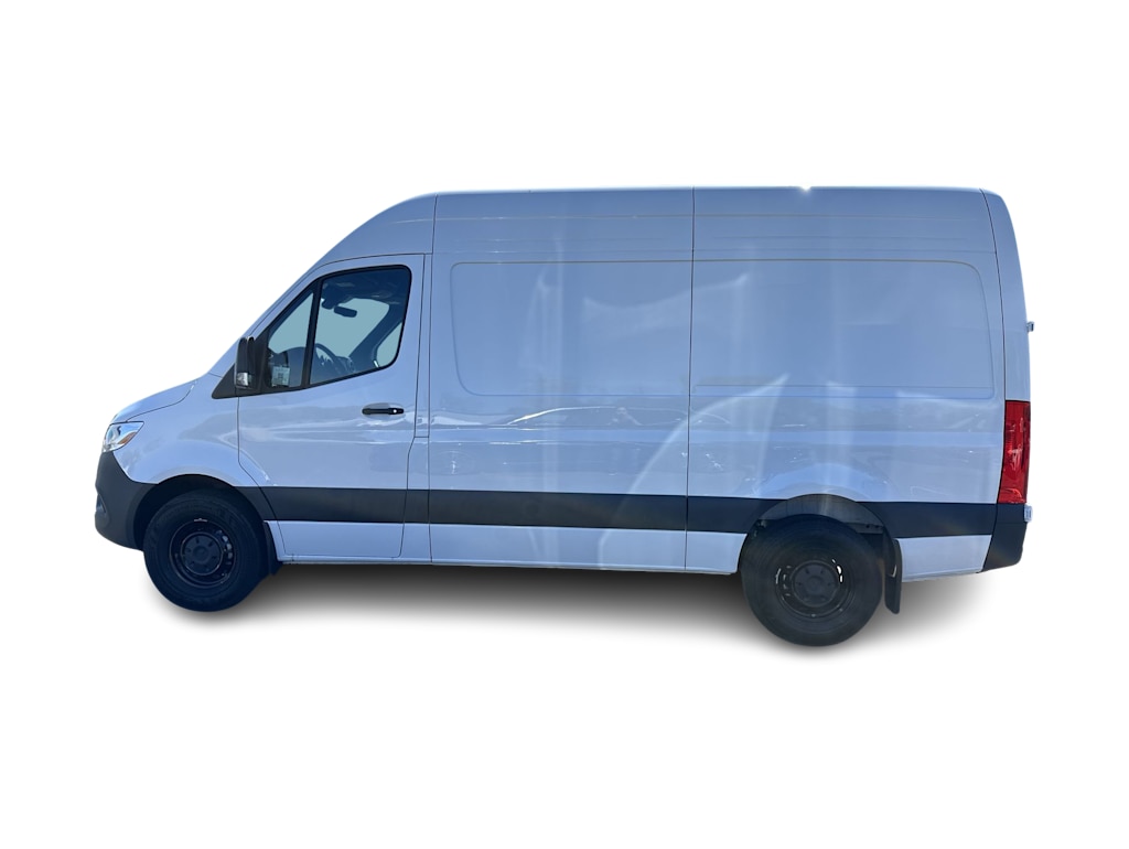 Thumbnail: 2025 Mercedes-Benz Sprinter - 25