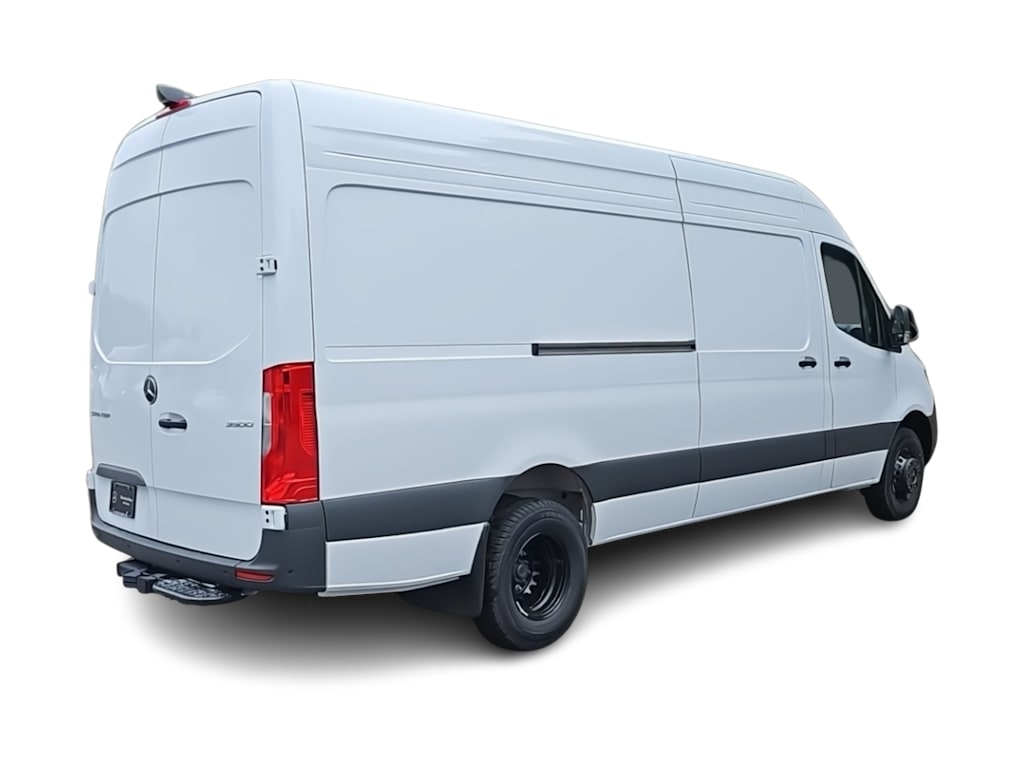 2024 Mercedes-Benz Sprinter 3500 15