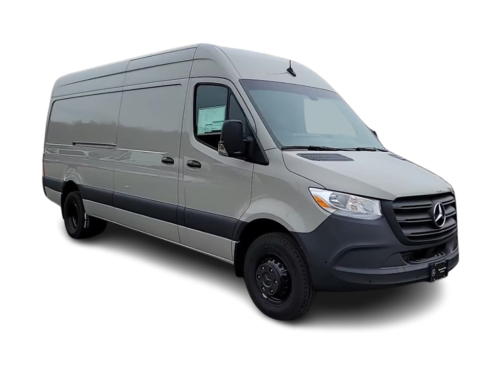 2024 Mercedes-Benz Sprinter 4500 12