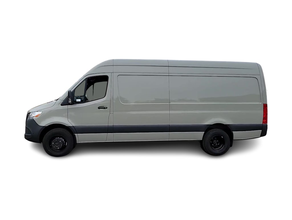 2024 Mercedes-Benz Sprinter 4500 14