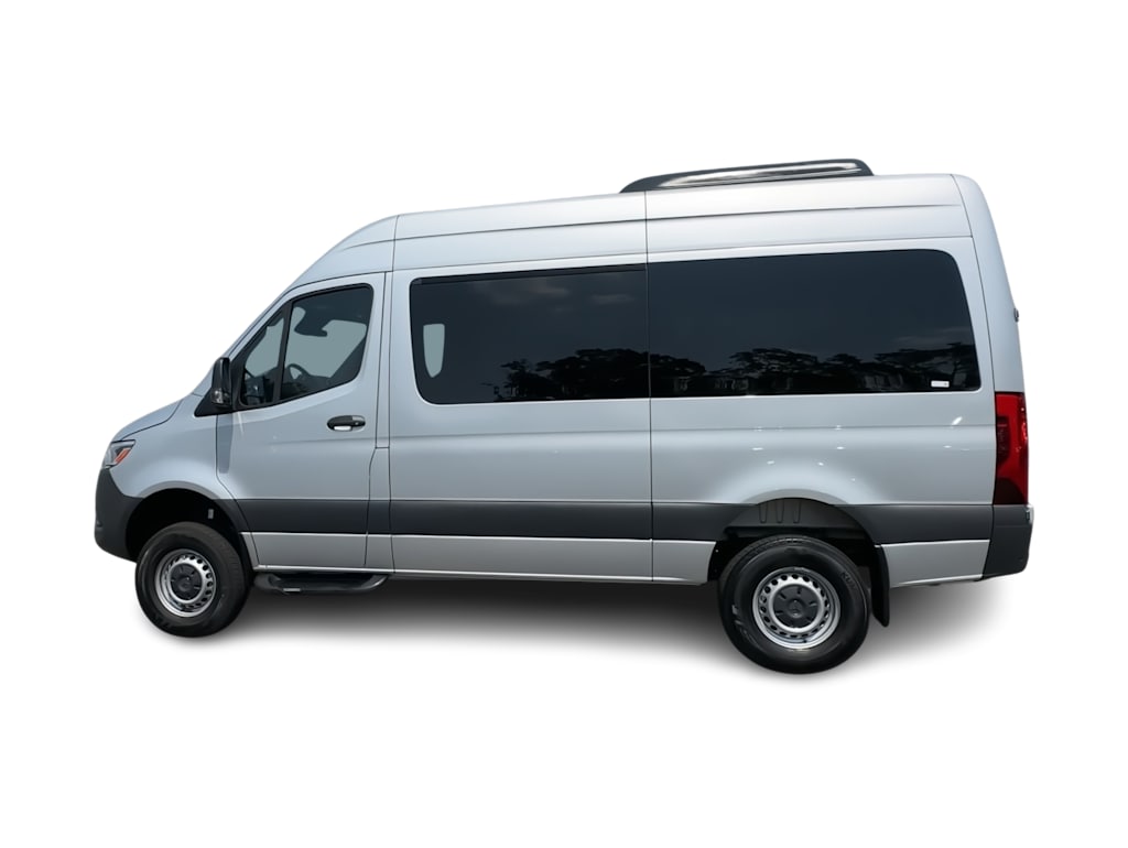 Thumbnail: 2024 Mercedes-Benz Sprinter - 23