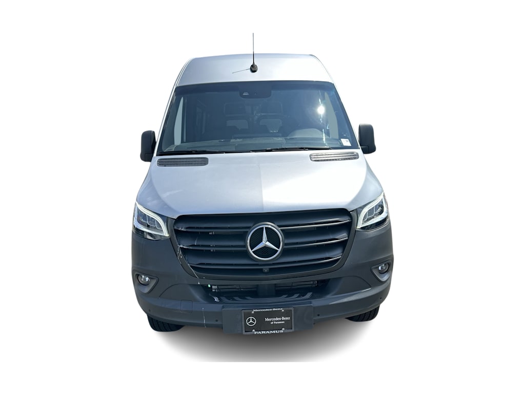 Thumbnail: 2024 Mercedes-Benz Sprinter - 31