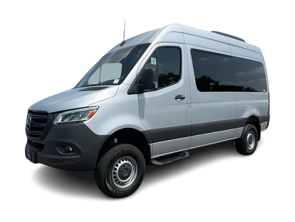 Thumbnail: 2024 Mercedes-Benz Sprinter - 3