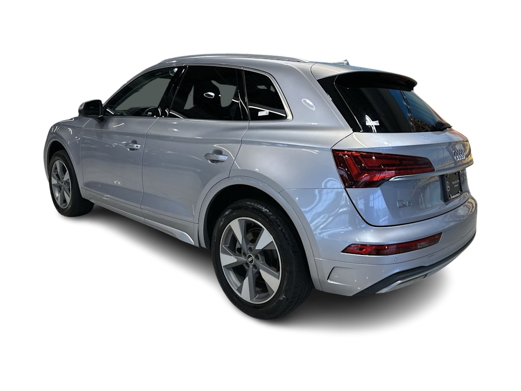Thumbnail: 2022 Audi Q5 - 3