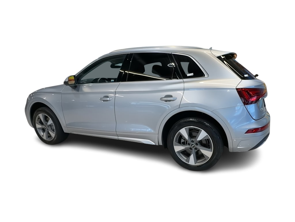 Thumbnail: 2022 Audi Q5 - 23