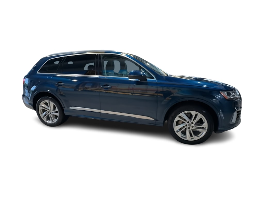Thumbnail: 2020 Audi Q7 - 29