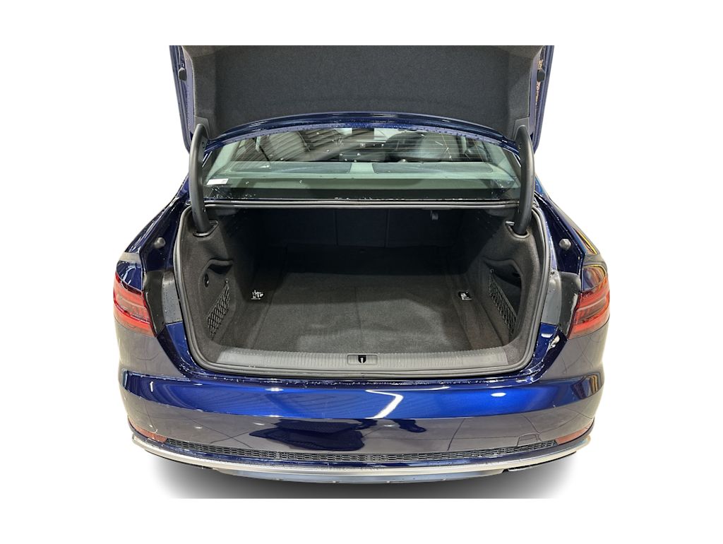 Thumbnail: 2019 Audi A4 - 16