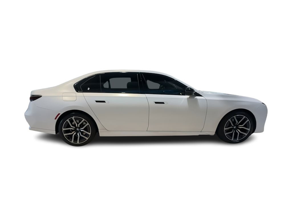 Thumbnail: 2024 BMW 7 Series - 25