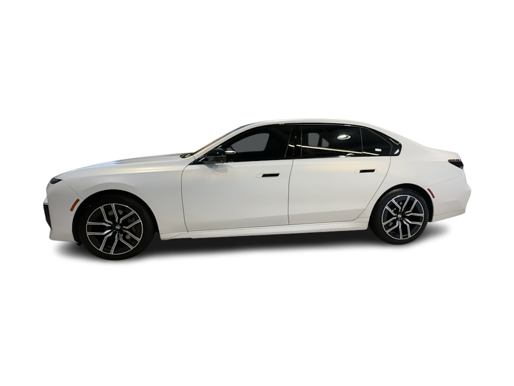 Thumbnail: 2024 BMW 7 Series - 19