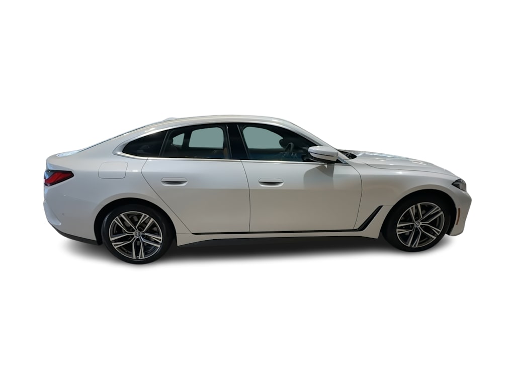 Thumbnail: 2025 BMW 4 Series - 26