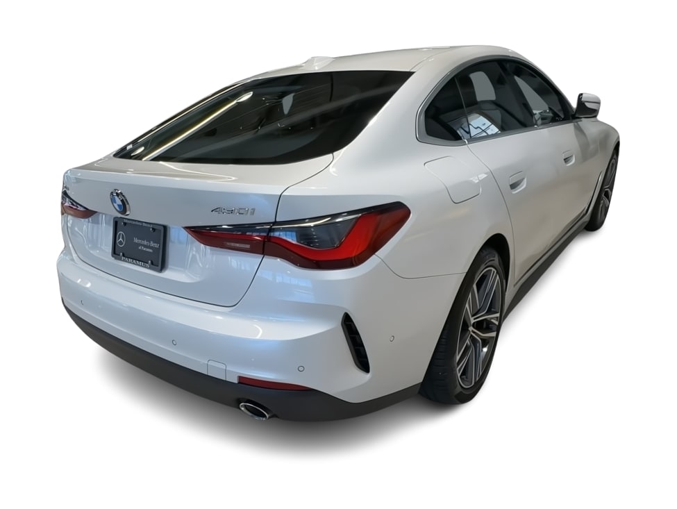 Thumbnail: 2025 BMW 4 Series - 24