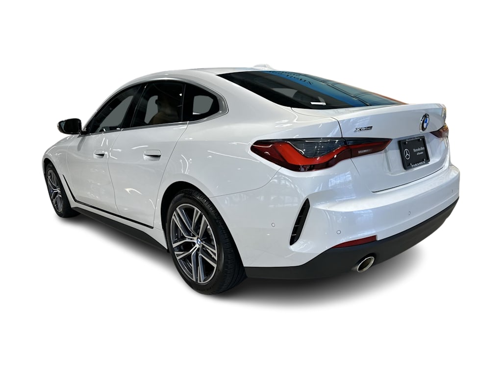Thumbnail: 2025 BMW 4 Series - 4