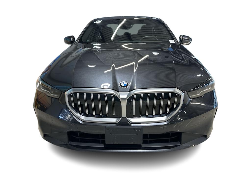 Thumbnail: 2024 BMW 5 Series - 28