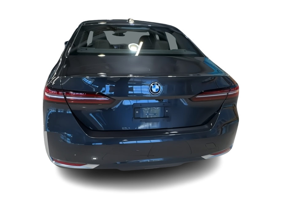 Thumbnail: 2024 BMW 5 Series - 22