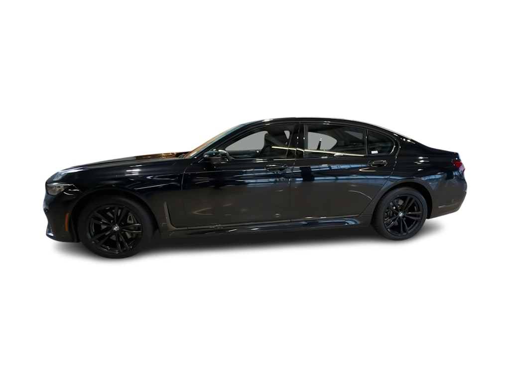 Thumbnail: 2022 BMW 7 Series - 3