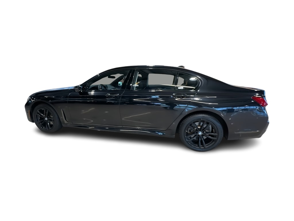 Thumbnail: 2022 BMW 7 Series - 23