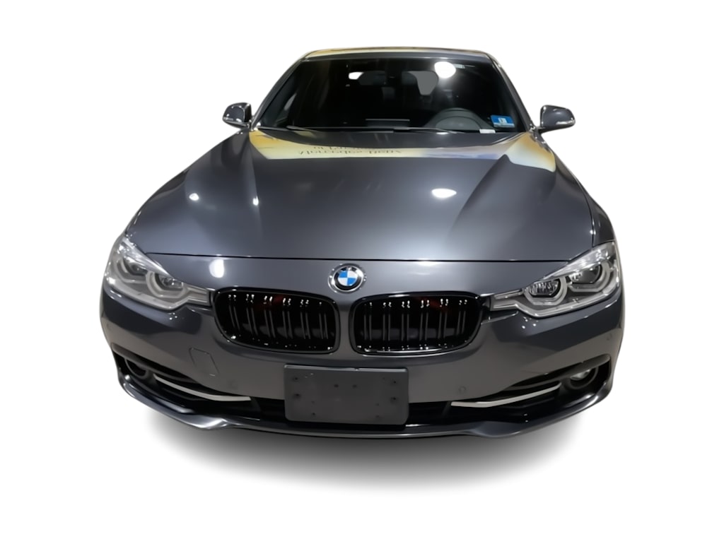 Thumbnail: 2016 BMW 3 Series - 6
