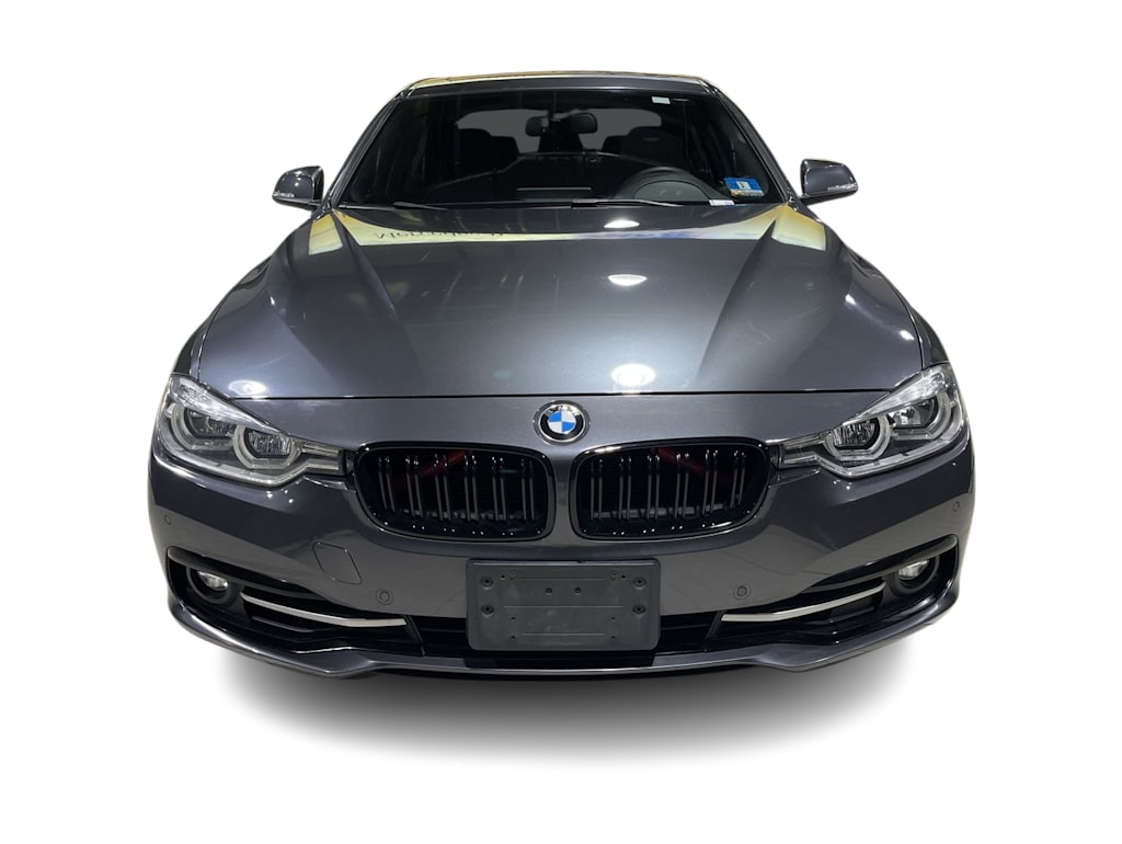 Thumbnail: 2016 BMW 3 Series - 30