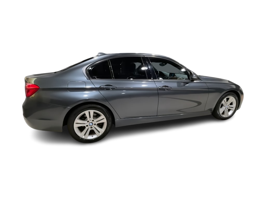 Thumbnail: 2016 BMW 3 Series - 27