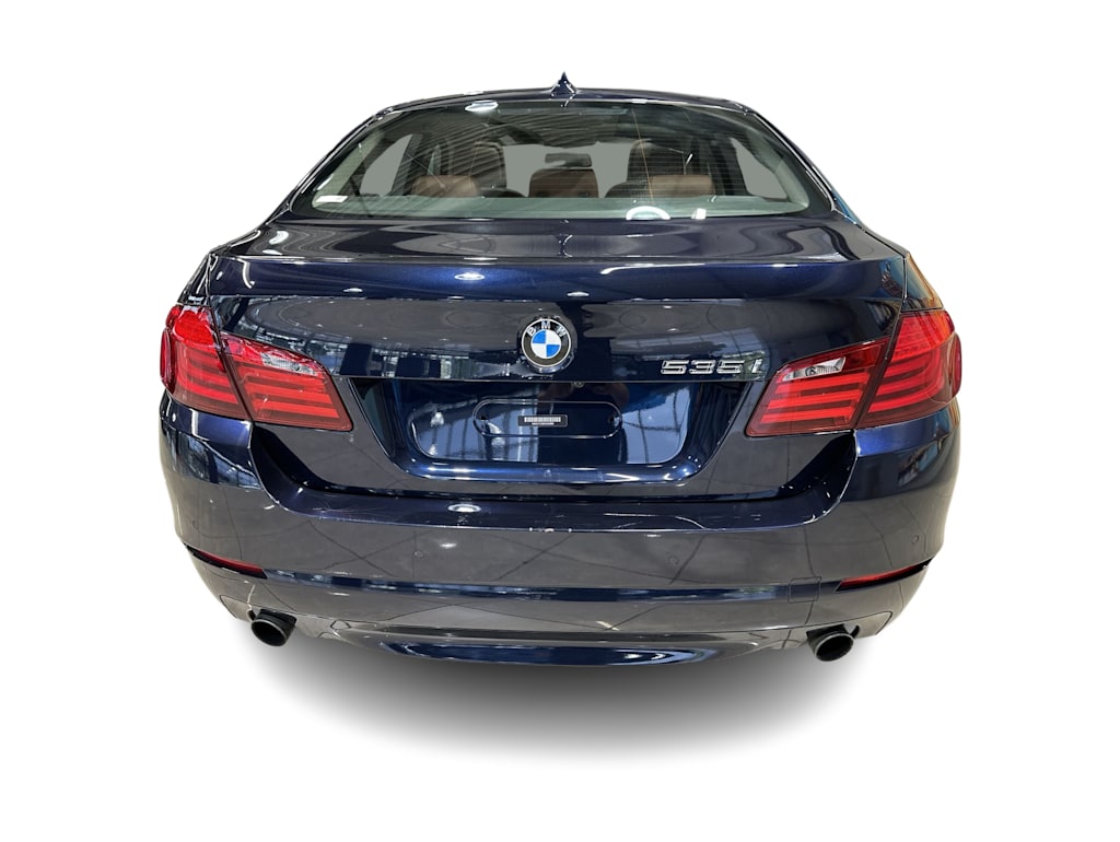 Thumbnail: 2012 BMW 5 Series - 5