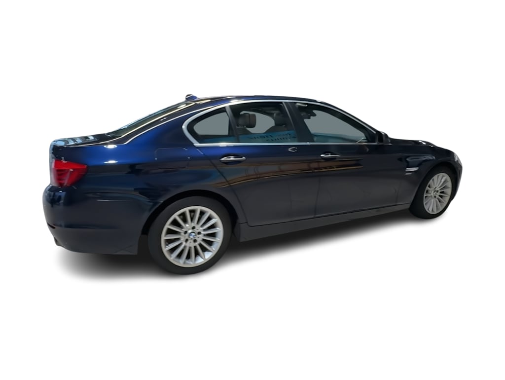 Thumbnail: 2012 BMW 5 Series - 26