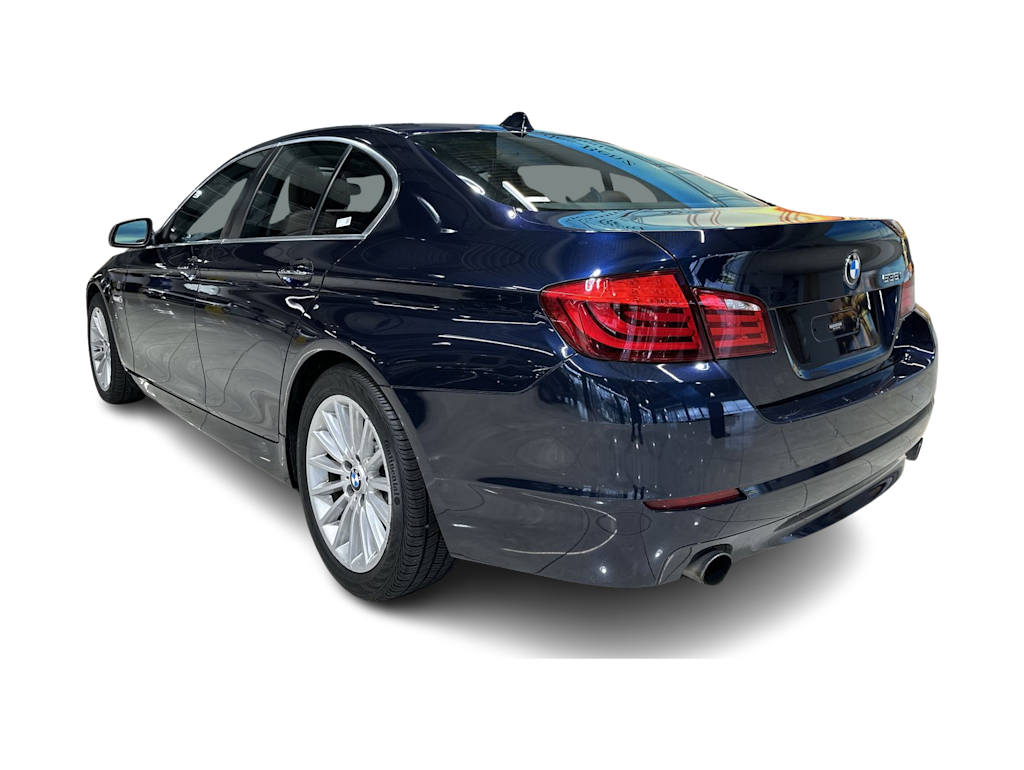 Thumbnail: 2012 BMW 5 Series - 4