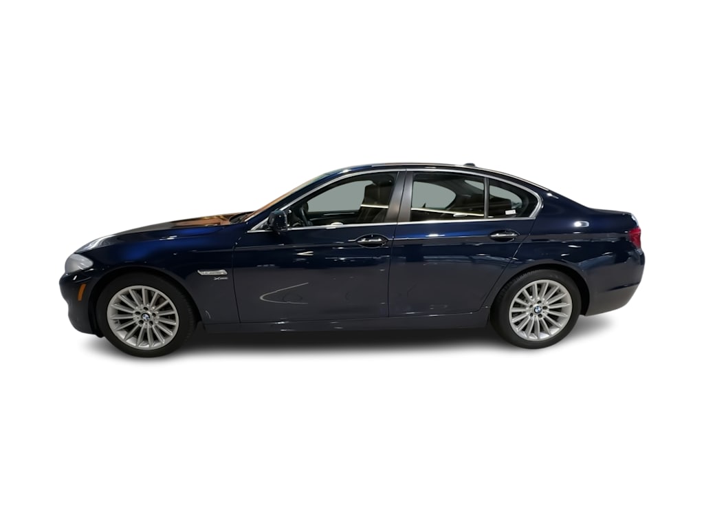 Thumbnail: 2012 BMW 5 Series - 3