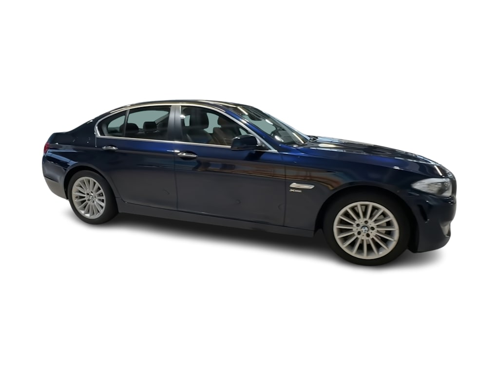 Thumbnail: 2012 BMW 5 Series - 28