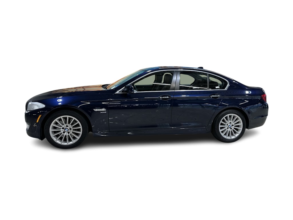 Thumbnail: 2012 BMW 5 Series - 29