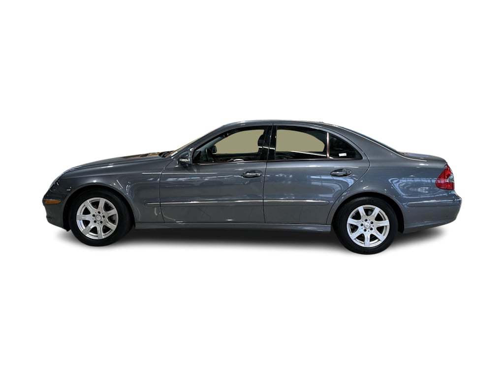 Thumbnail: 2008 Mercedes-Benz E-Class - 26