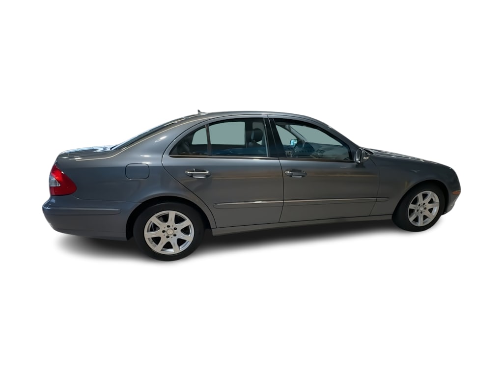 Thumbnail: 2008 Mercedes-Benz E-Class - 24