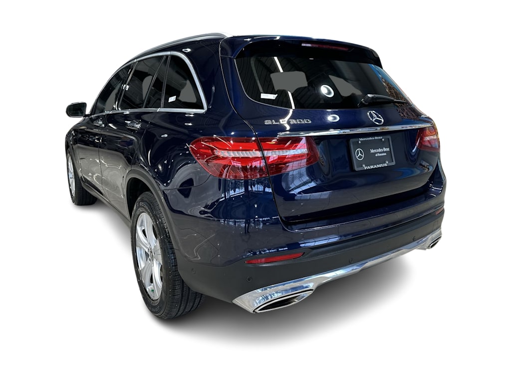 Thumbnail: 2018 Mercedes-Benz GLC - 29