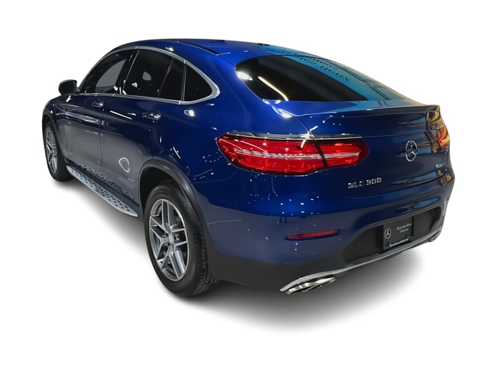 Thumbnail: 2017 Mercedes-Benz GLC - 4