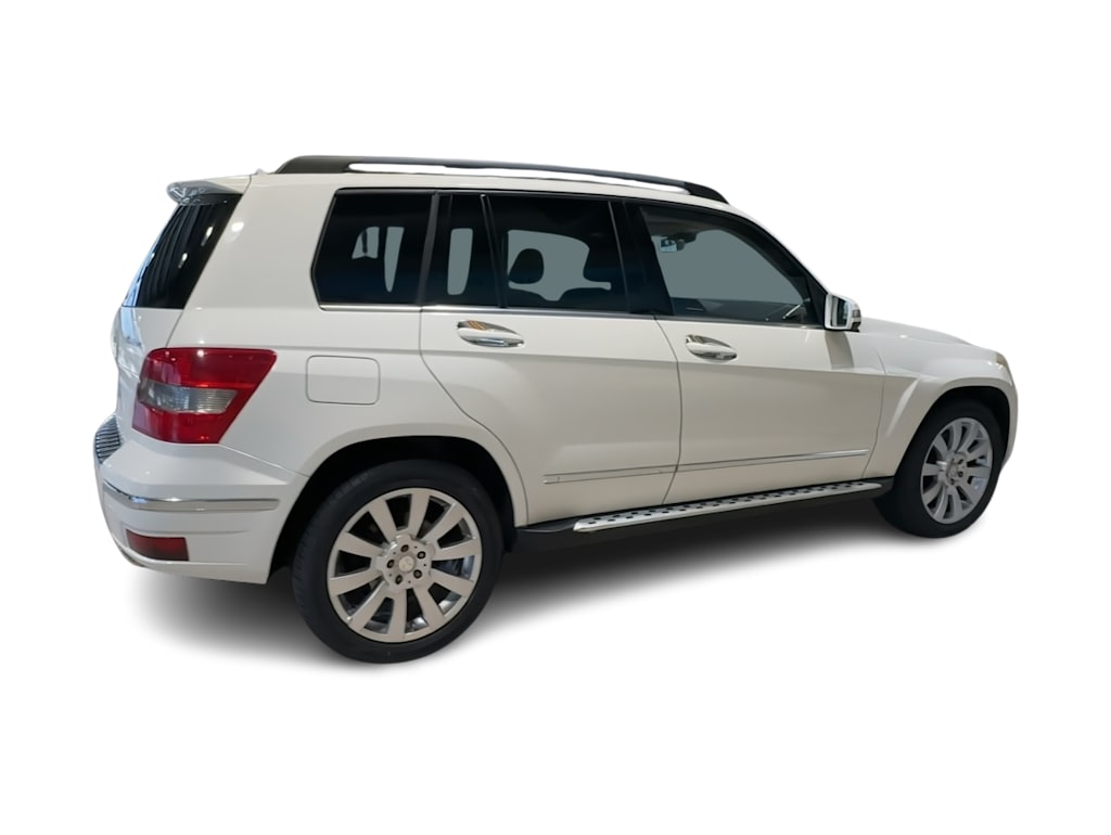 Thumbnail: 2010 Mercedes-Benz GLK - 24