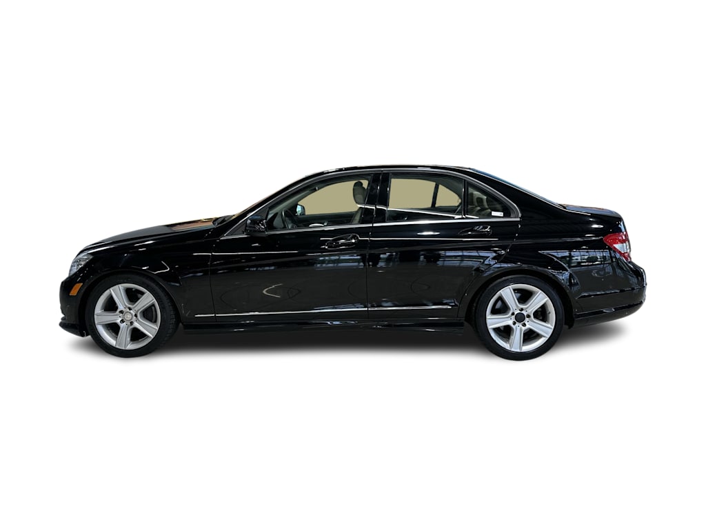 Thumbnail: 2010 Mercedes-Benz C-Class - 29