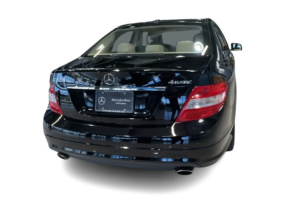 Thumbnail: 2010 Mercedes-Benz C-Class - 25