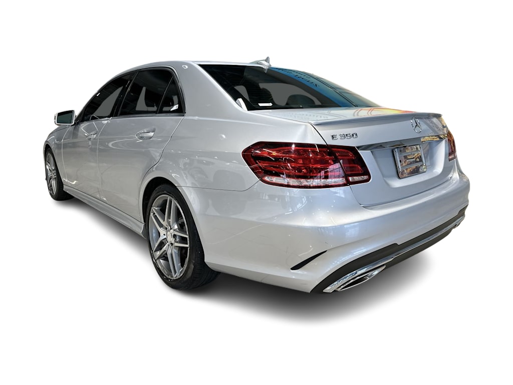 Thumbnail: 2016 Mercedes-Benz E-Class - 26