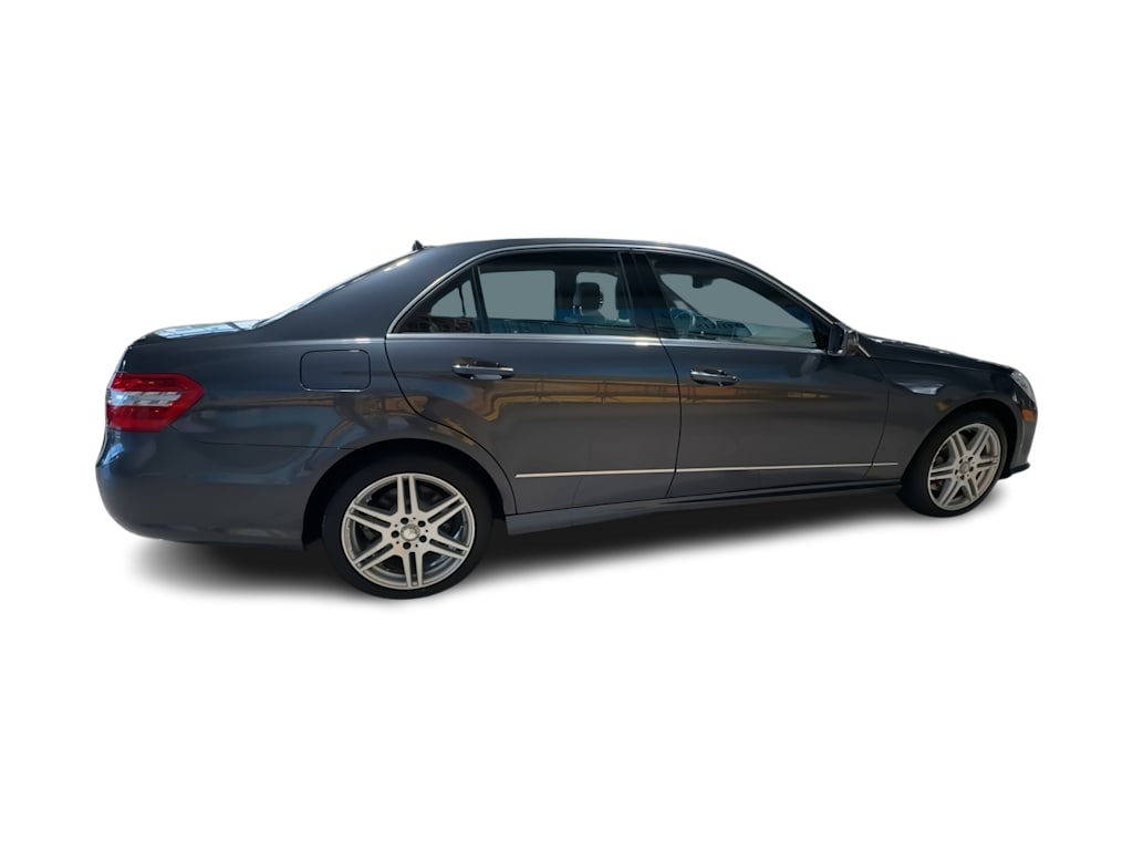Thumbnail: 2010 Mercedes-Benz E-Class - 24