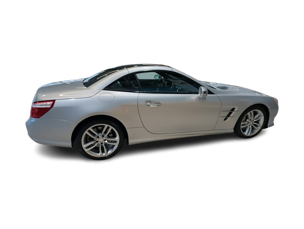 Thumbnail: 2014 Mercedes-Benz SL-Class - 26